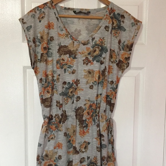 Floral print short sleeve blouse - Picture 3 of 7